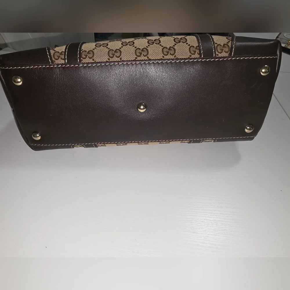 Gucci Brown GG Canvas | Top-Handle Satchel | GG Interlocking Hearts | RARE FIND